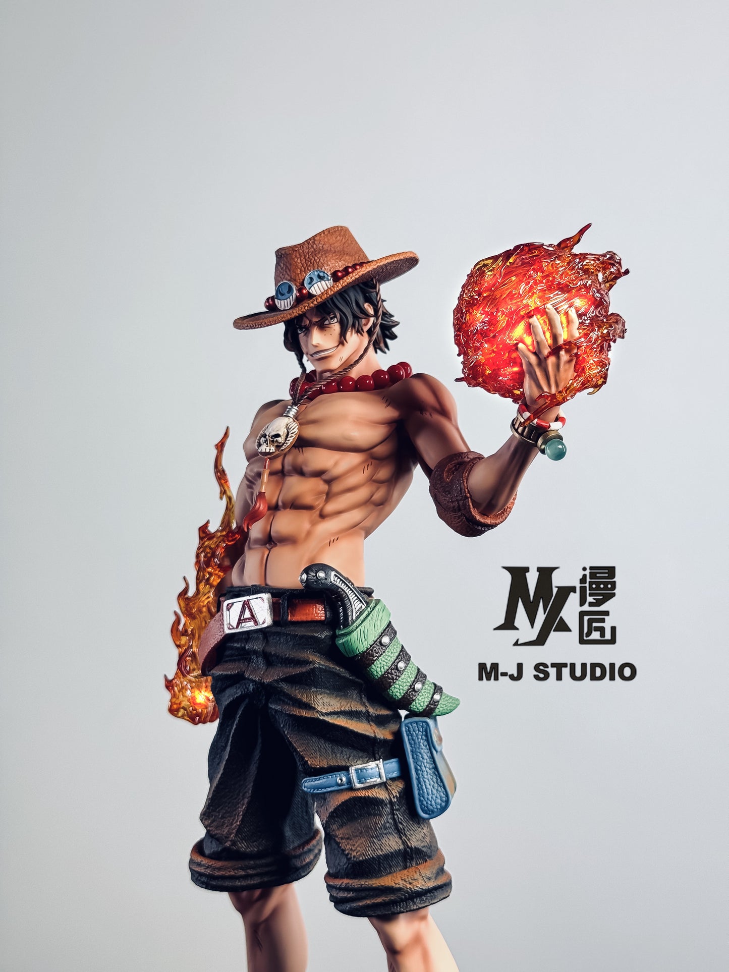 MJ Studio - Ace [PRE-ORDER CLOSED]