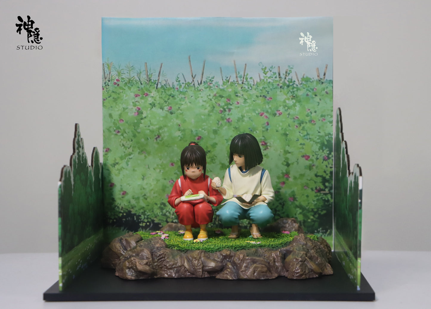 Shen Yin Studio - Chihiro and Haku with Onigiri [PRE-ORDER CLOSED]